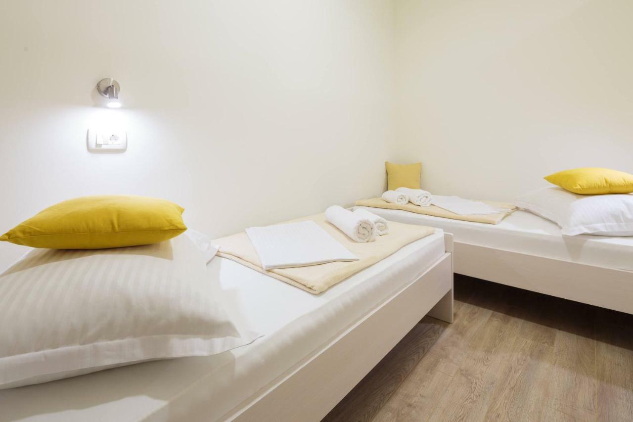 Apartments In زاووستروج المظهر الخارجي الصورة