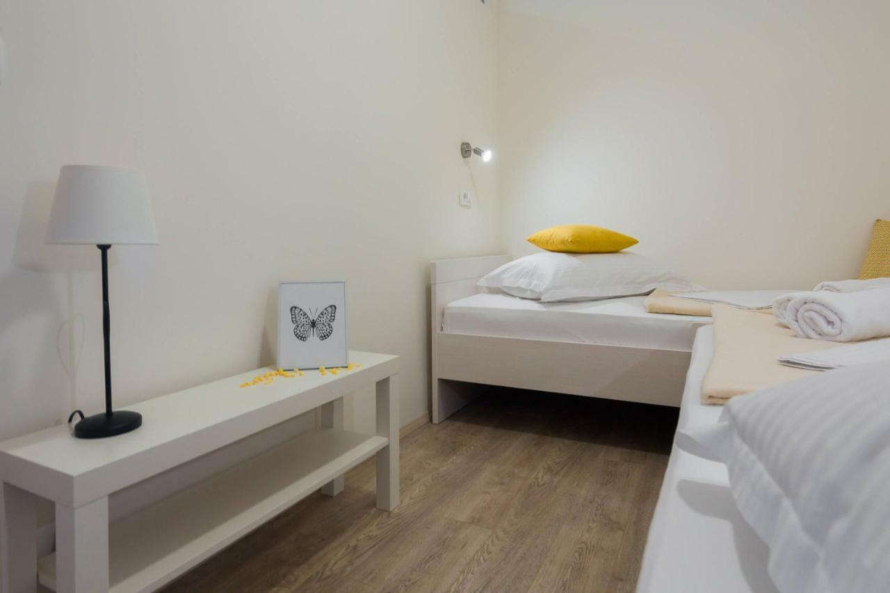 Apartments In زاووستروج المظهر الخارجي الصورة