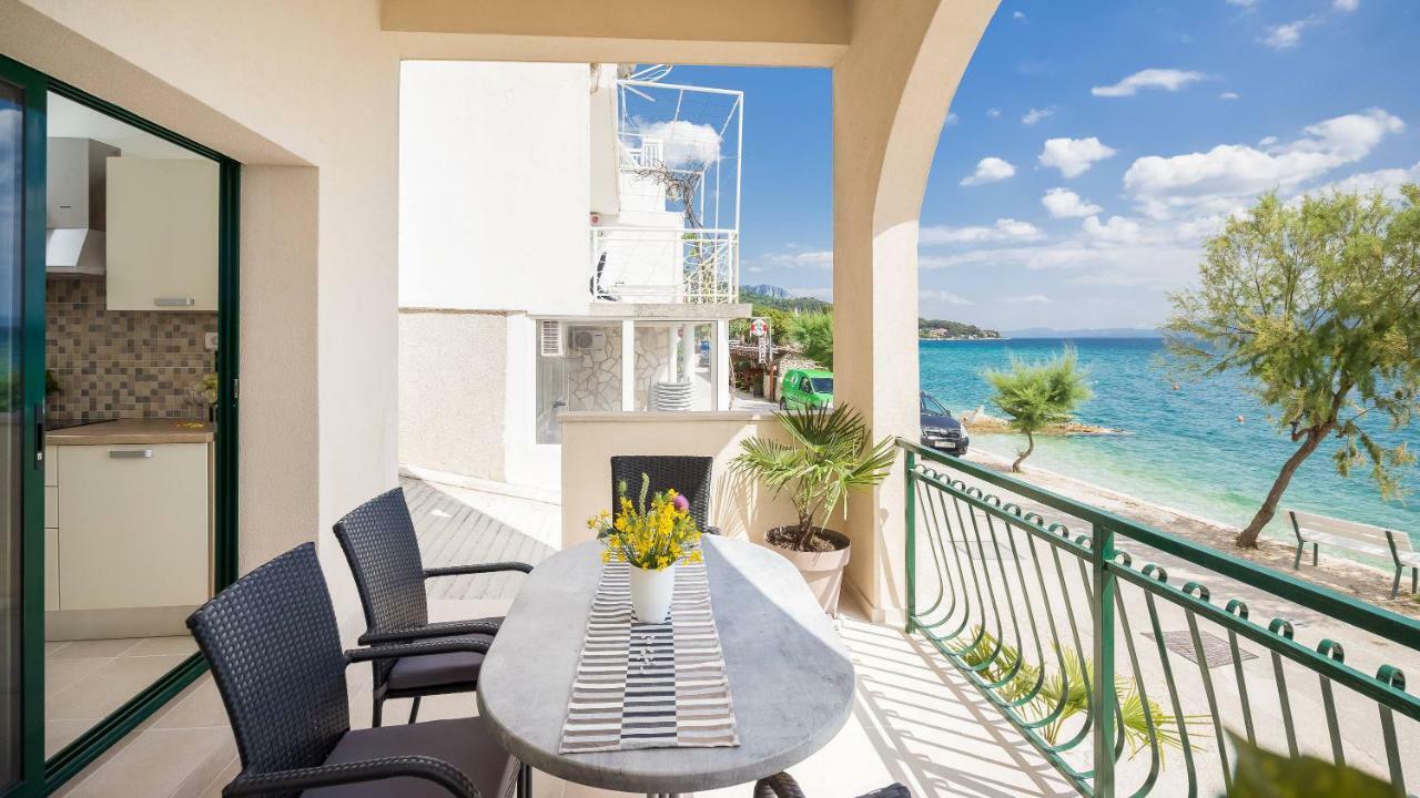 Apartments In زاووستروج المظهر الخارجي الصورة